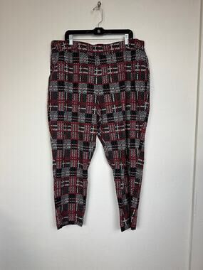 Avenue Gray Red Cropped Pants Women's 28